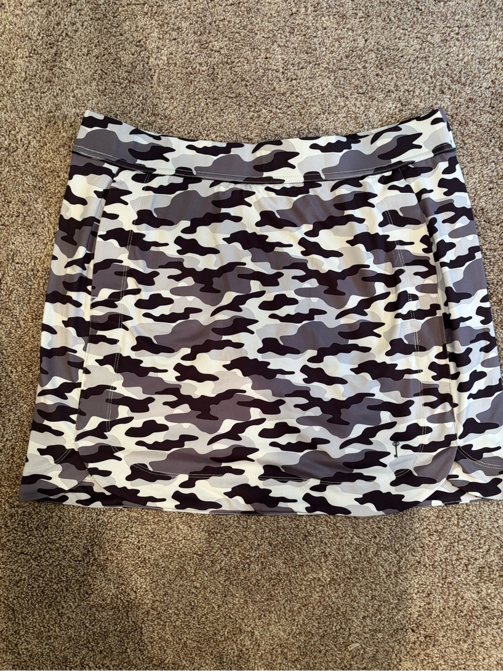 Belyn Key Gray Black White Camo Skort